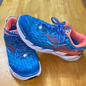 HOKA ONE ONE VANQUISH 2 RUNNING SHOES size 7.5